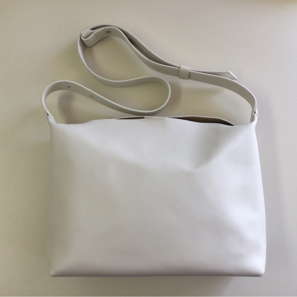 ABONNE Ardy Shoulder Crossbody